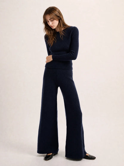 The Côte Pullover — Navy